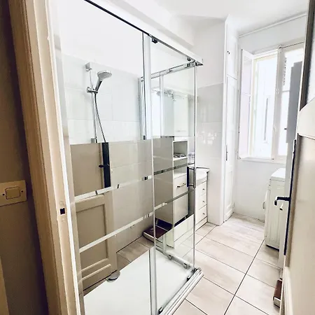 T2 Proche Gare, Plein Centre Apartmán Antibes